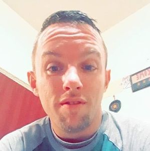 Meet your Posher, Dustin